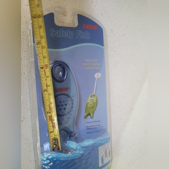 Zelco Safety Fish NWT - Picture 2 of 4